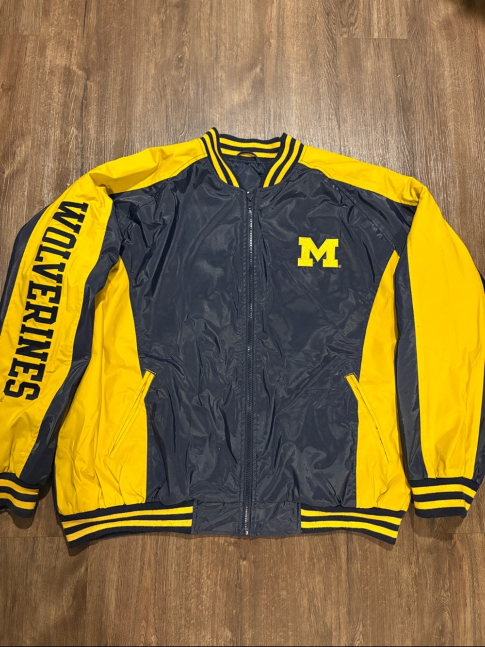 Vintage  Michigan Wolverines men’s XXl bomber jacket